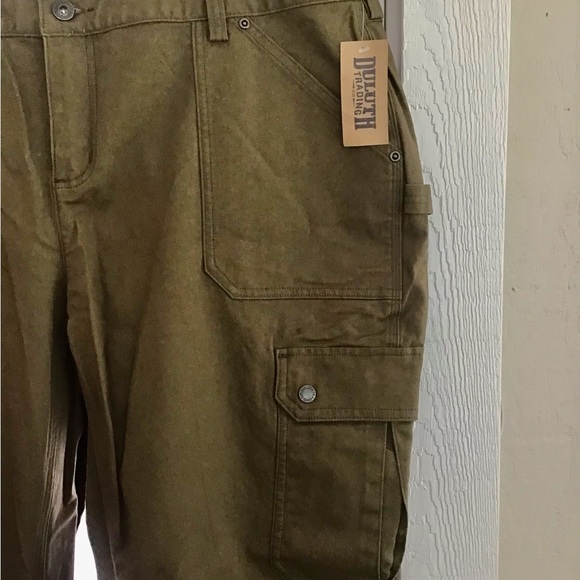 NWT Duluth Trading Co. Fire Hose Flex Cargo Pants in Olive Sz. 18W x 31” - Picture 2 of 7